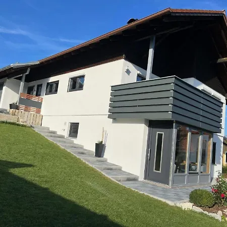 H.aus.zeit Stockbauer Regen