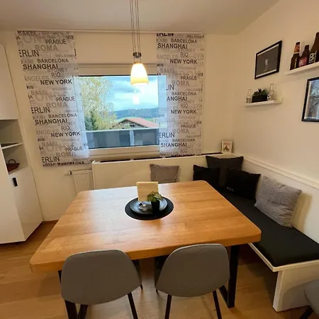 H.aus.zeit Stockbauer Apartment *